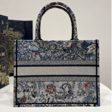 Christian Dior Shopping Bags